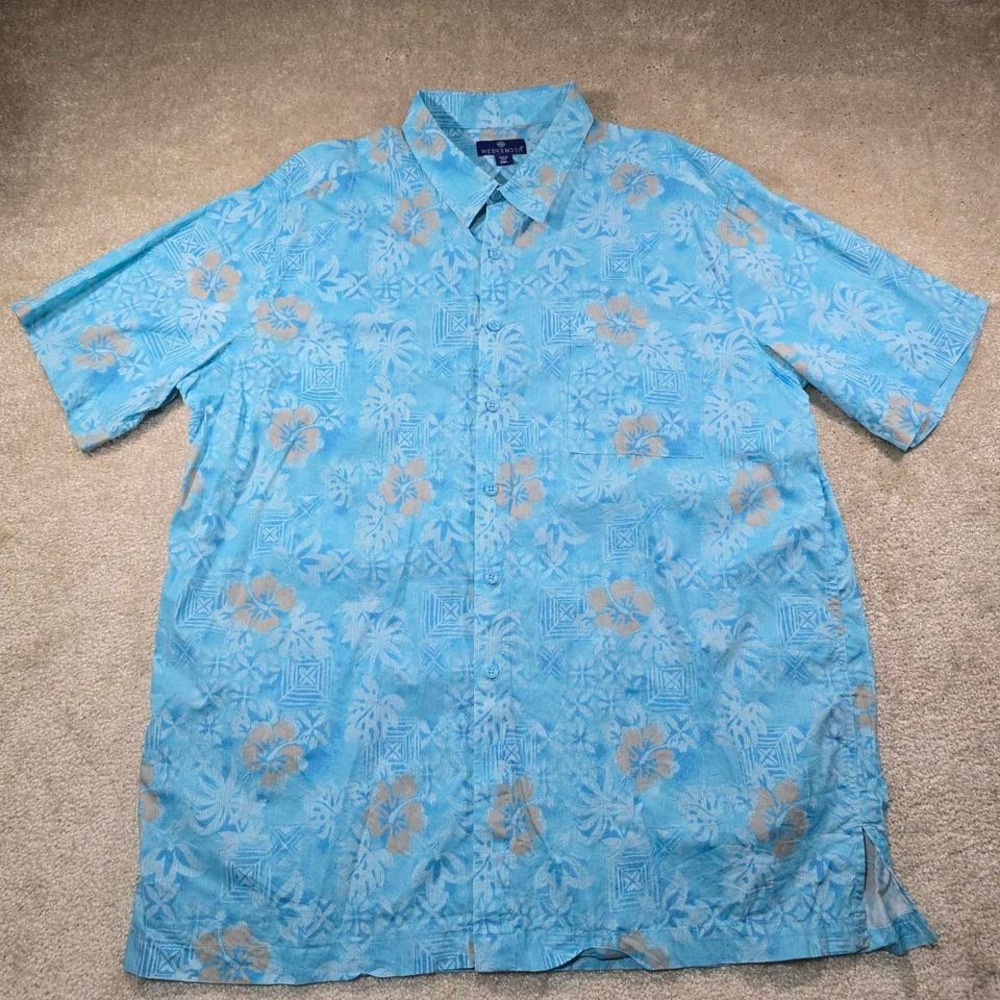 Blue and white Weekender‎ shirt